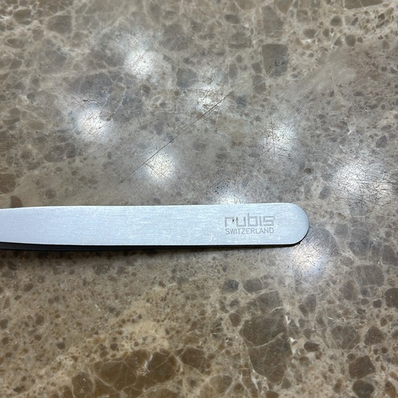 Sephora tweezers - Picture 2 of 2